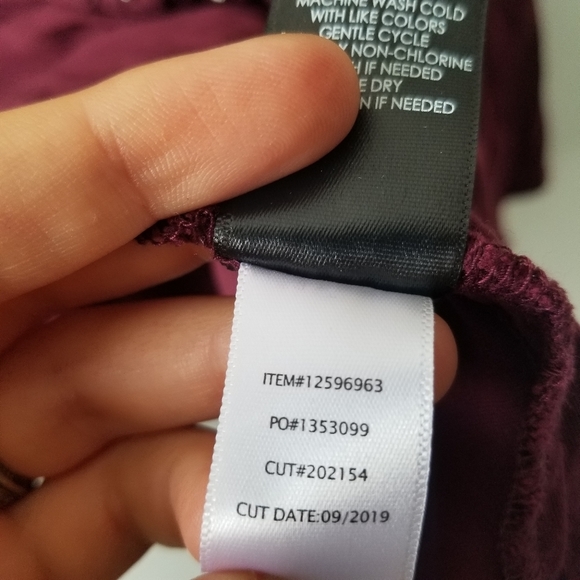Torrid Maroon Burgundy Hook and Eye Bell Sleeve Top 5 - Picture 9 of 10